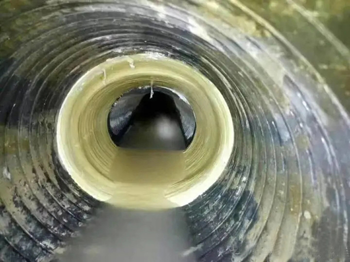 伍家岗内衬修复法通常适用于哪些类型的断面管道