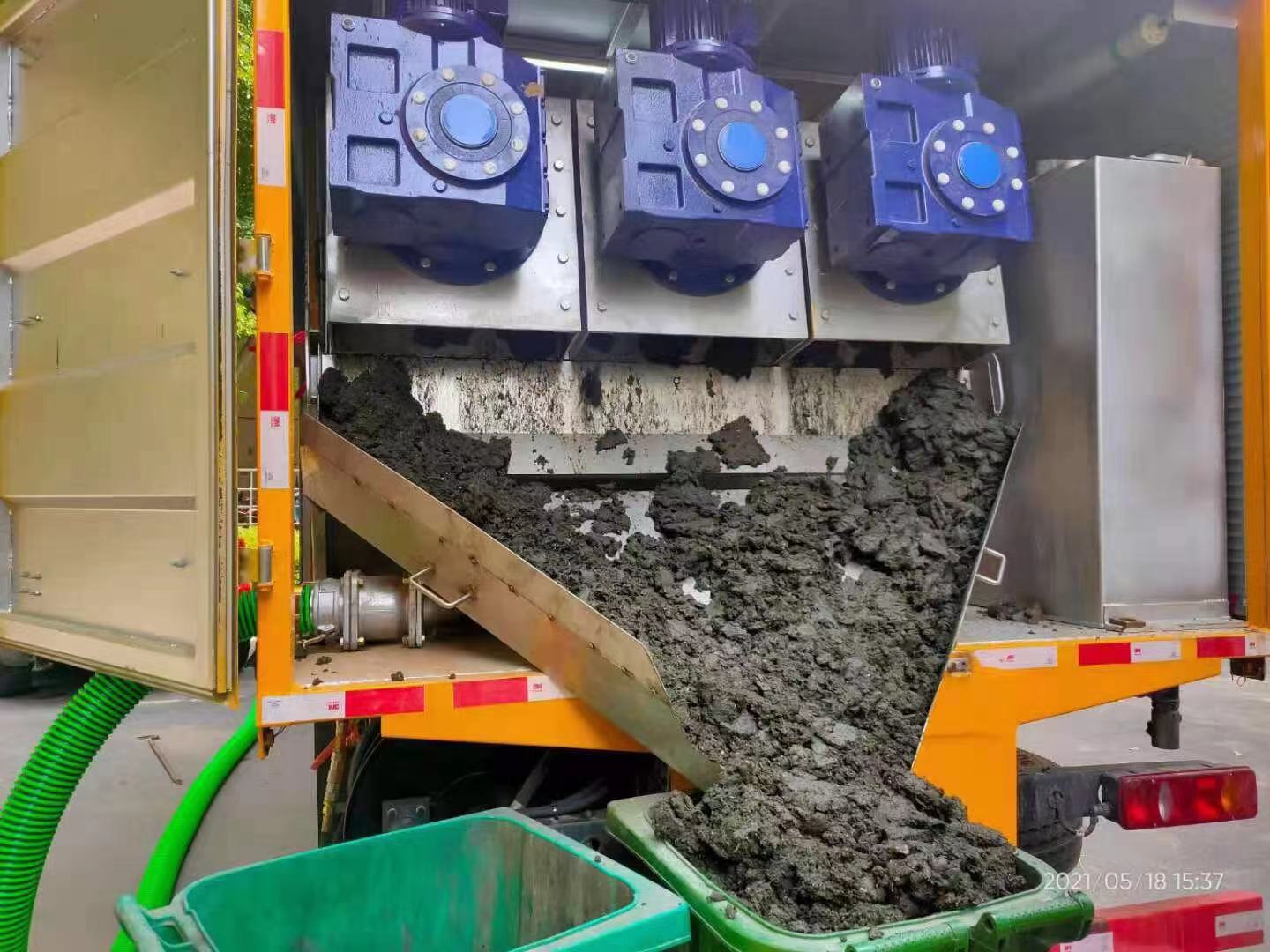 伍家岗化粪池清掏城市维护站-泥浆净化干湿分离处理